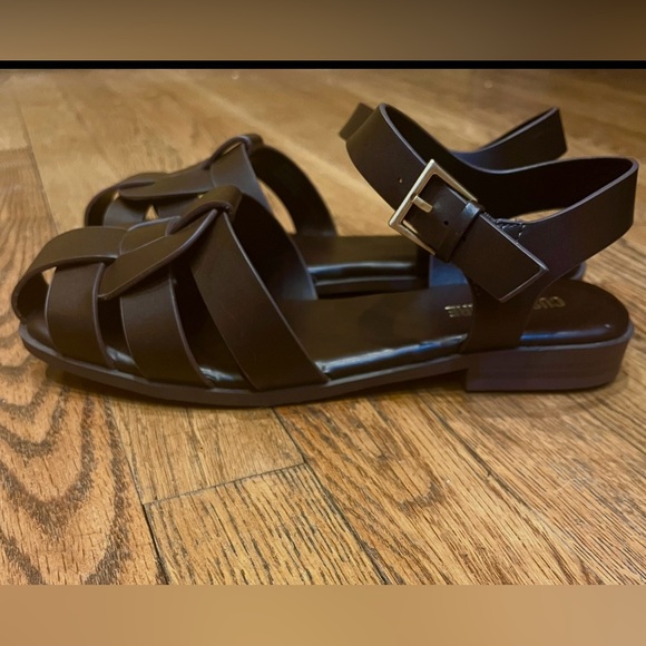 Cushionaire Shoes - Cushionaire Fisherman Sandals